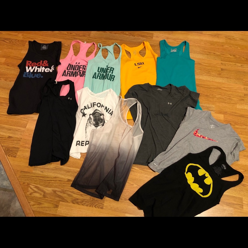 Bundle of workout tank tops!